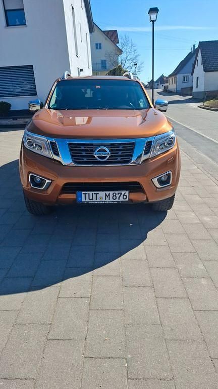 Gebraucht Nissan Navara 190 PS (139 kW) 2017 Orange Pickup