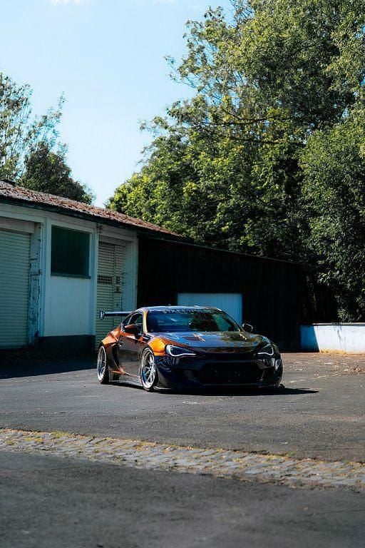 Violet Gebraucht 2013 Toyota GT86 GT Coupé | 54.999 € - Bild 1/4