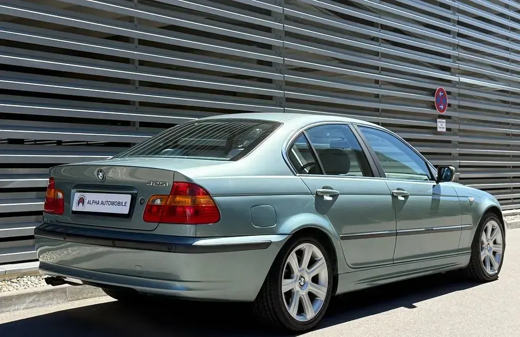 Gebraucht BMW 325 Lifestyle 192 PS (141 kW) 2004 Grün Limousine