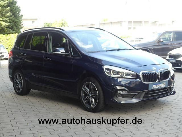 Blau Gebraucht 2018 BMW 218 Gran Tourer Sport Line Van / Kleinbus | 20.400 € (Fairer Preis) - Bild 1/4