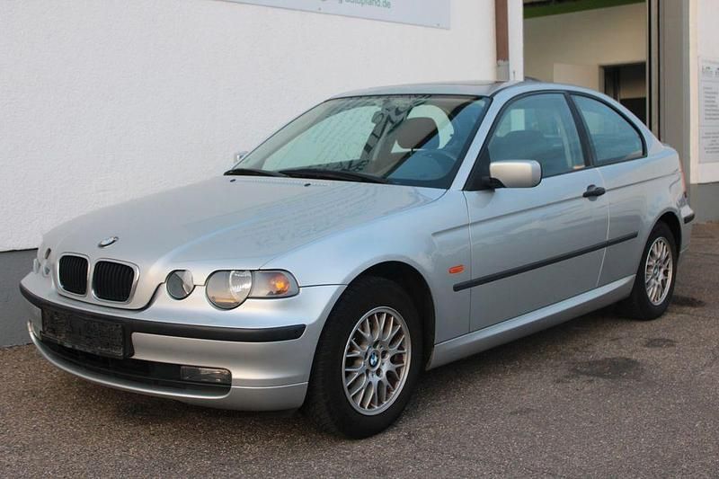 Silber Gebraucht 2004 BMW 316 Compact Kleinwagen | 1.990 € (Fairer Preis) - Bild 1/4