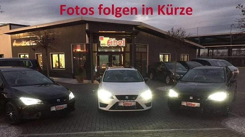 Grau Gebraucht 2024 Jeep Renegade Longitude SUV | 24.490 € (Guter Preis) - Bild 1/4