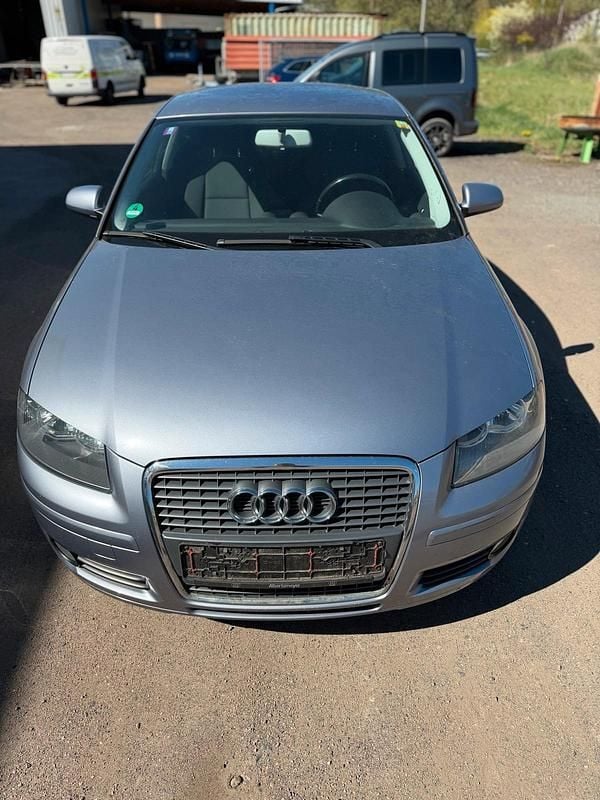 Second-hand Audi A3 Ambiente 105 CP (77 kW) 2007 Gri Hatchback
