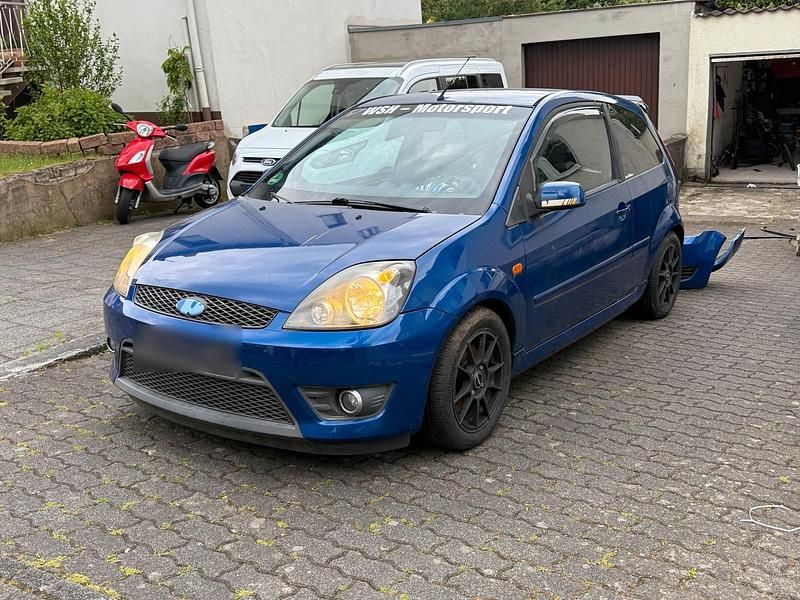 Gebraucht Ford Fiesta ST 150 PS (110 kW) 2006 Blau Kleinwagen
