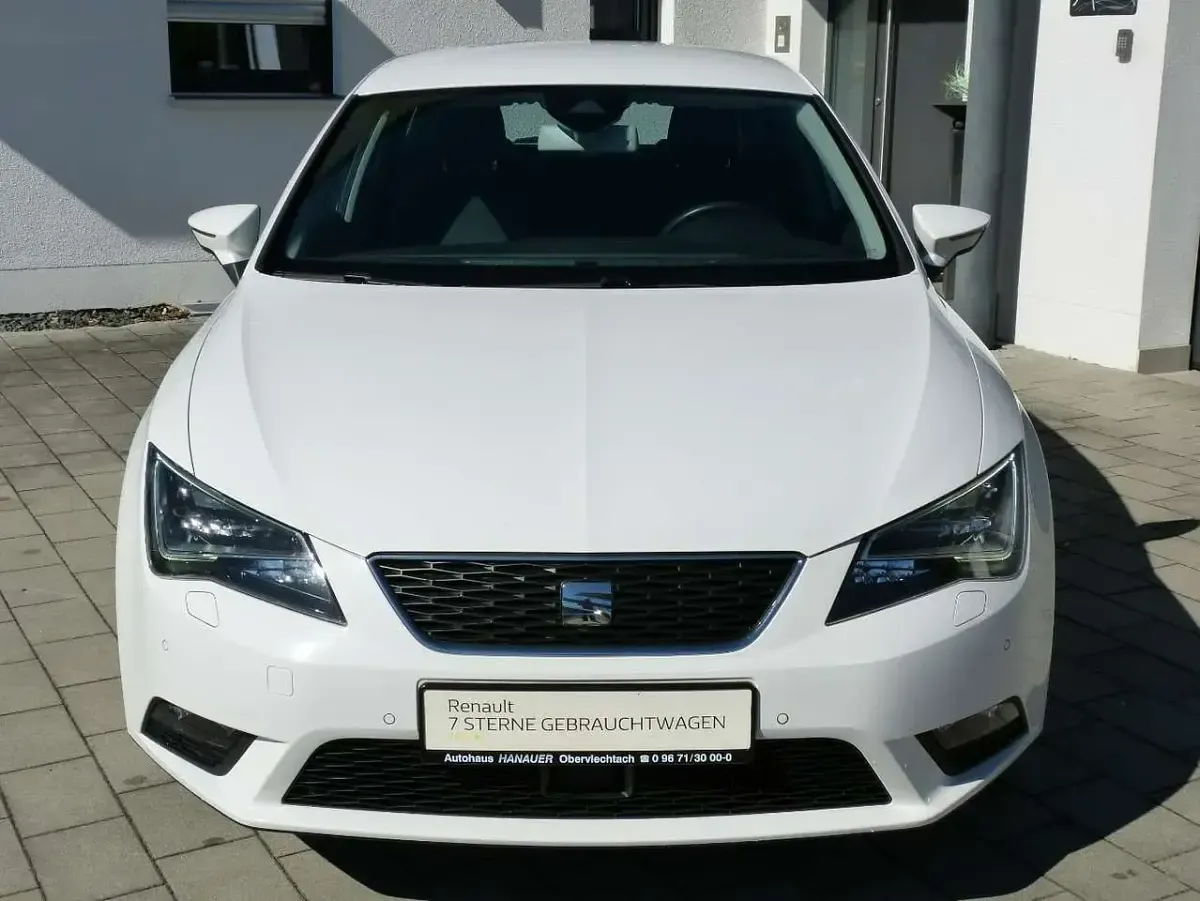Usata Seat Leon I-Tech 125 CV (91 kW) 2015 Bianco Berlina
