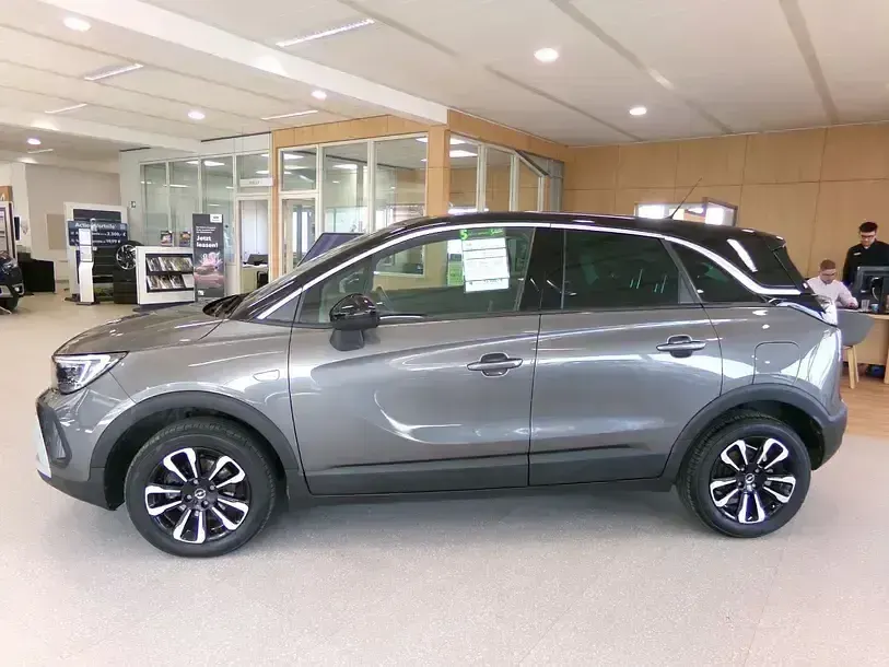 Gebraucht Opel Crossland Elegance 110 PS (80 kW) 2024 Grau SUV