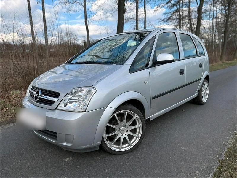 Gebraucht Opel Meriva 102 PS (75 kW) 2005 Silber Van / Kleinbus