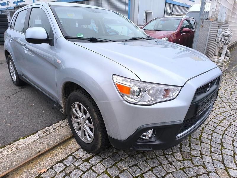 Gebraucht Mitsubishi ASX Invite 150 PS (110 kW) 2011 Silber SUV