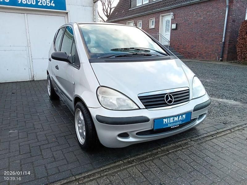 Gebraucht Mercedes A140 Classic 82 PS (60 kW) 2001 Silber Van / Kleinbus