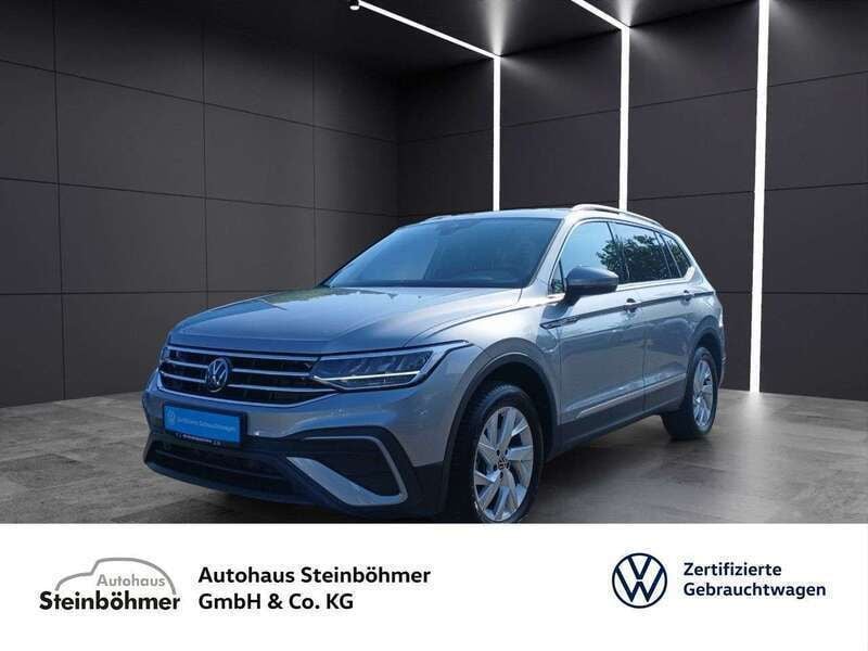 Pyritsilber (grau) Gebraucht 2024 VW Tiguan Allspace Life SUV | 35.835 € (Superpreis) - Bild 1/4
