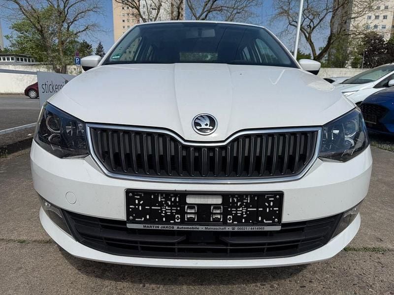 Gebraucht Skoda Fabia Ambition 75 PS (55 kW) 2018 Weiß Limousine