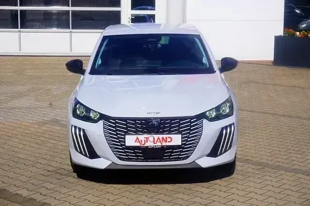 Neu Peugeot 208 101 PS (74 kW) 2026 Weiß Kleinwagen