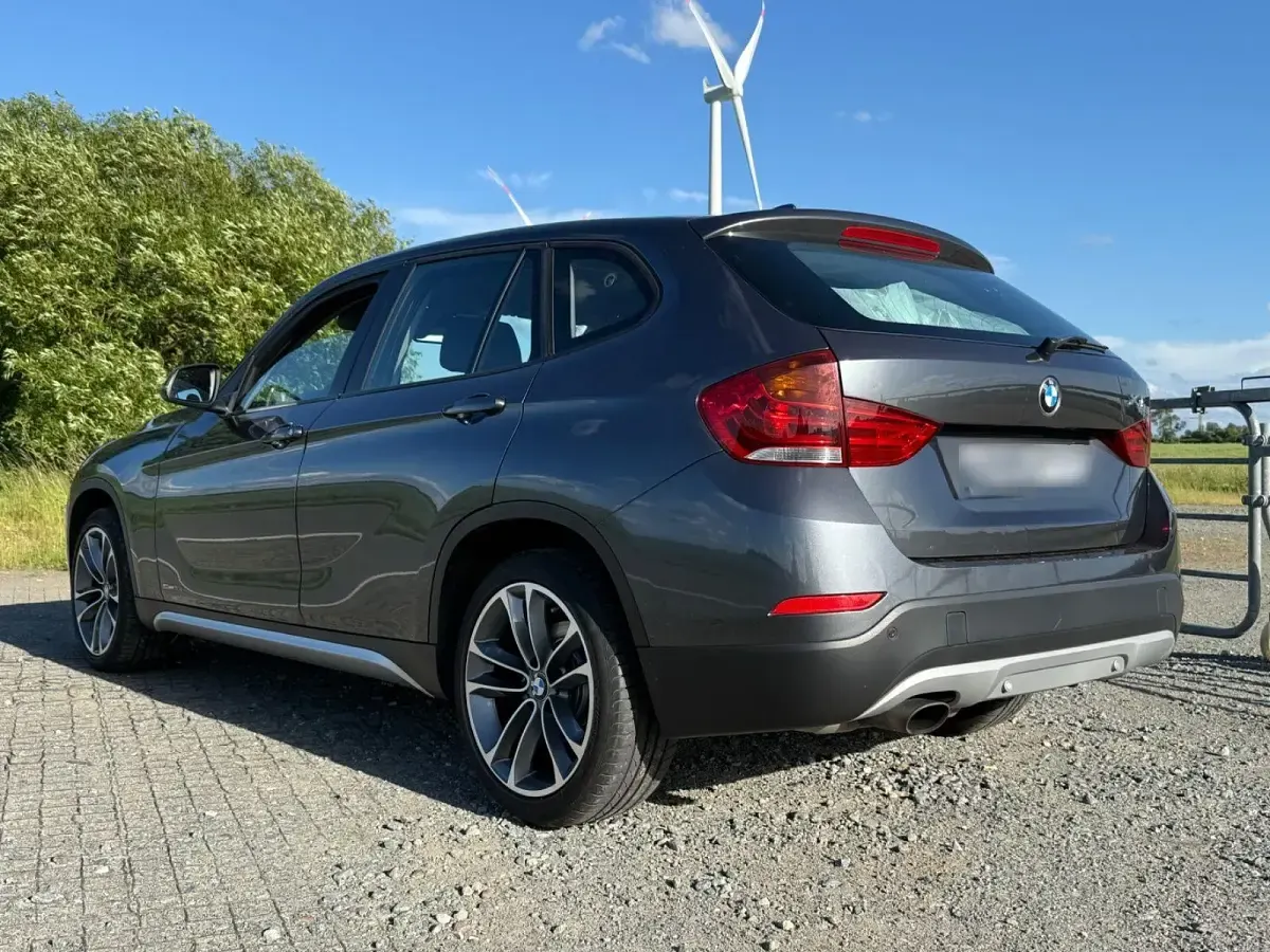 Gebraucht BMW X1 150 PS (110 kW) 2013 Grau SUV