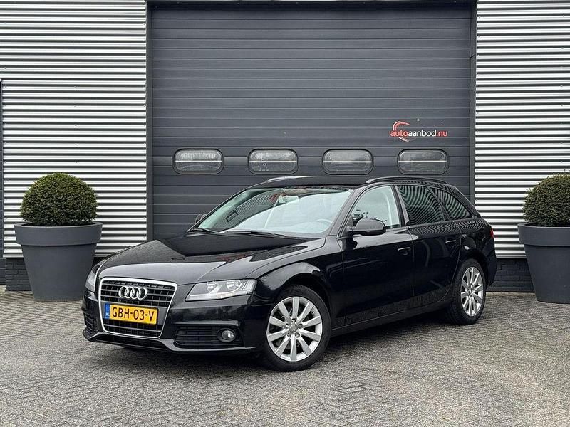 Schwarz Gebraucht 2010 Audi A4 Proline Kombi | 4.740 € (Superpreis) - Bild 1/4