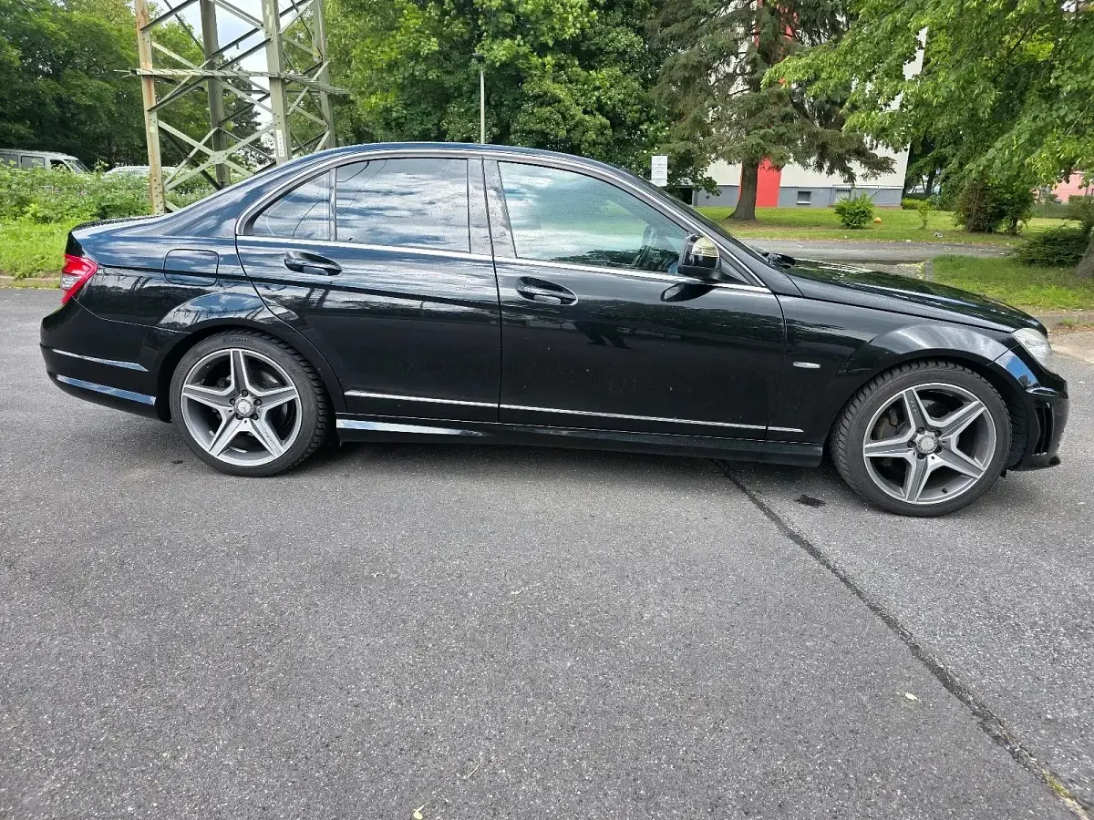 Gebraucht Mercedes C320 AMG 240 PS (176 kW) 2008 Schwarz Limousine