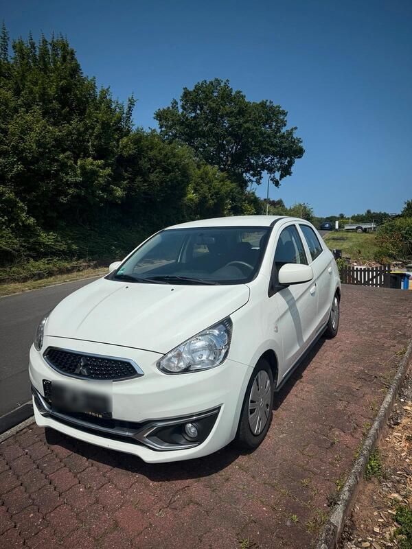 Weiß Gebraucht 2019 Mitsubishi Space Star Kleinwagen | 7.800 € (Etwas zu teuer) - Bild 1/4