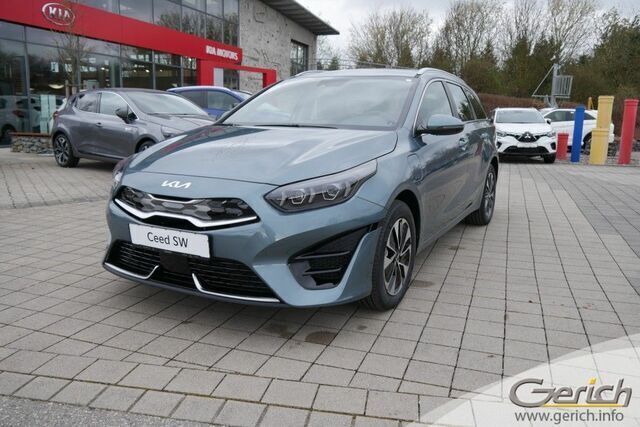 Schwarz Gebraucht 2024 Kia Ceed Kombi | 29.990 € (Teuer) - Bild 1/2