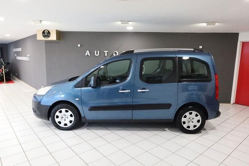 Gebraucht Peugeot Partner Tepee Tendance 109 PS (80 kW) 2008 Blau Van / Kleinbus