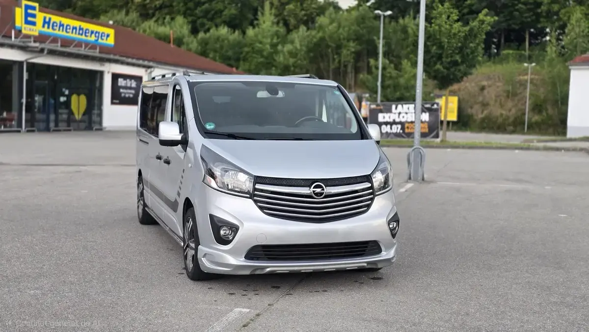 Gebraucht Opel Vivaro Sport 145 PS (106 kW) 2017 Grau Van / Kleinbus