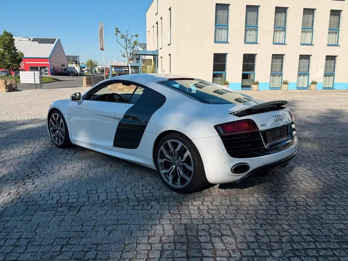 Gebraucht Audi R8 Coupé 525 PS (386 kW) 2010 Weiß Coupé