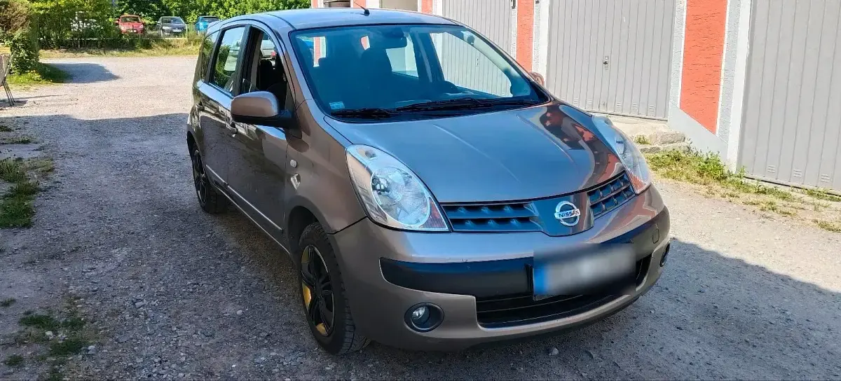 Gebraucht Nissan Note 110 PS (80 kW) 2006 Gold Kleinwagen