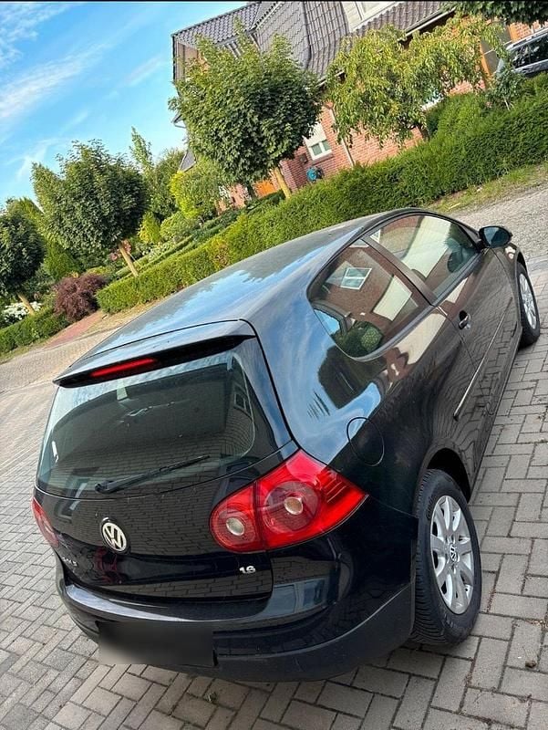 Gebraucht VW Golf V 102 PS (75 kW) 2005 Kleinwagen