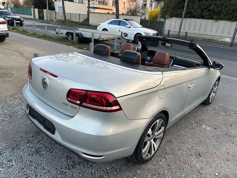 Gebraucht VW Eos 140 PS (102 kW) 2011 Gold Cabrio