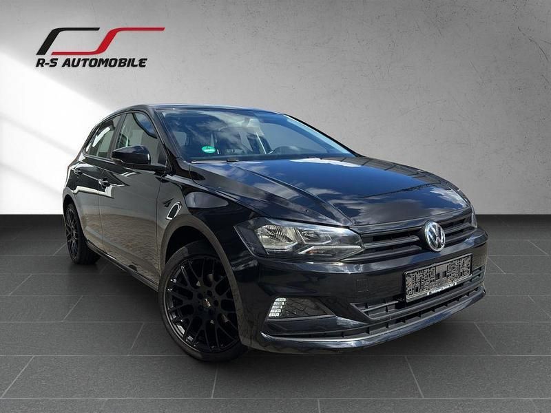 Schwarz Gebraucht 2018 VW Polo Trendline Limousine | 11.380 € (Fairer Preis) - Bild 1/4