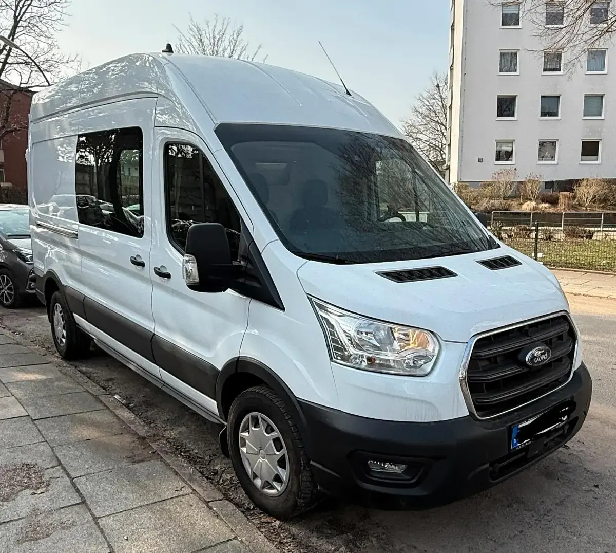 Gebraucht Ford Transit 152 PS (111 kW) 2020 Weiß Van / Kleinbus