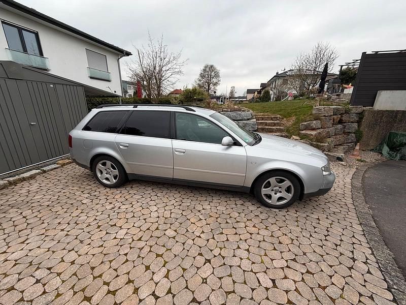Second-hand Audi A6 200 CP (147 kW) 2000 Argintiu Break