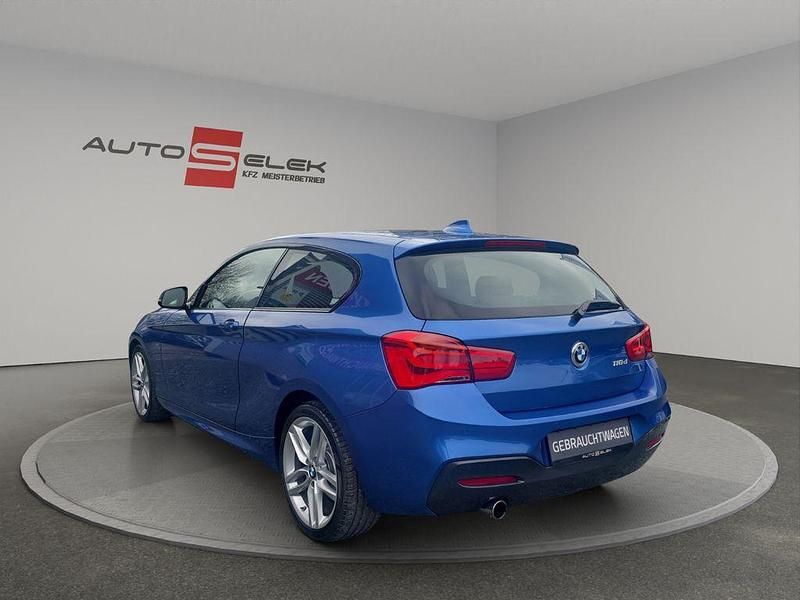 Gebraucht BMW 118 M Sport 150 PS (110 kW) 2015 Blau Kleinwagen