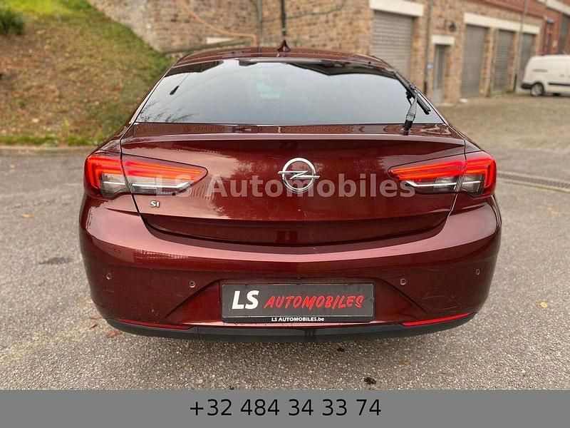 Gebraucht Opel Insignia 140 PS (102 kW) 2017 Rot Limousine