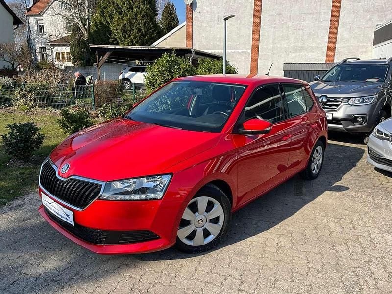 Gebraucht Skoda Fabia Cool Plus 60 PS (44 kW) 2021 Corridarot Kleinwagen