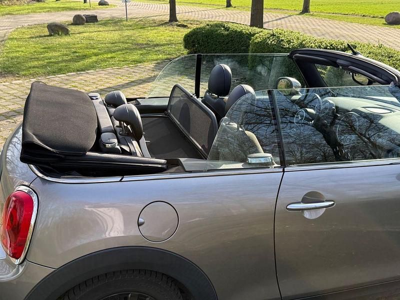 Gebraucht Mini One Cabriolet 101 PS (74 kW) 2017 Beige Cabrio