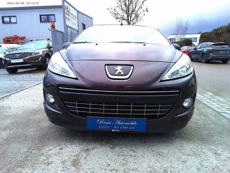 Gebraucht Peugeot 207 CC Allure 111 PS (81 kW) 2014 Cabrio