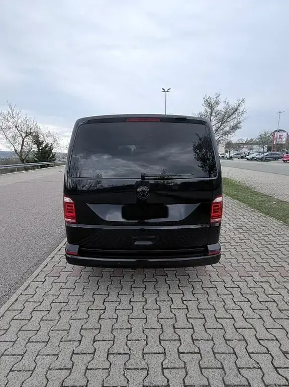 Używany VW T6 204 KM (150 kW) 2018 Czarny Van