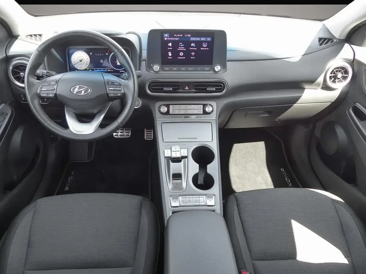Gebraucht Hyundai Kona Select 100 kW (136 PS) 2023 Manufacturer SUV