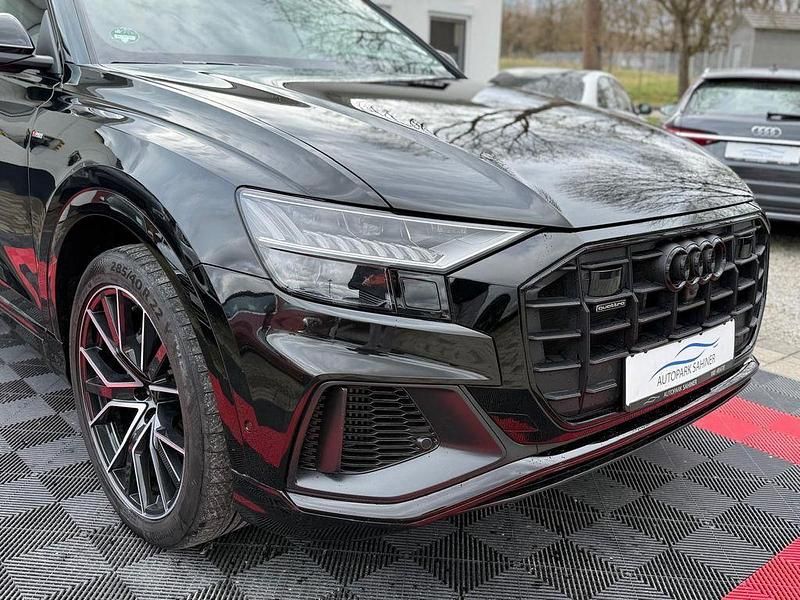 Gebraucht Audi Q8 S-Line 340 PS (250 kW) 2022 Schwarz SUV