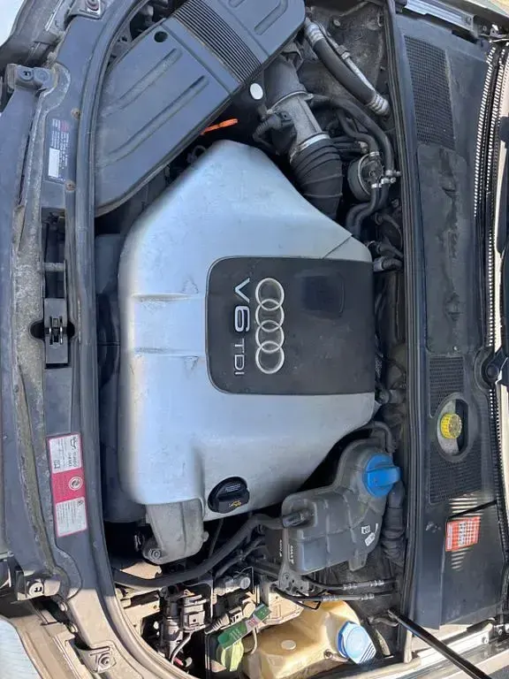 Gebraucht Audi A4 163 PS (119 kW) 2003 Silber Limousine