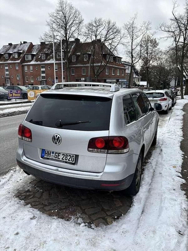 Gebraucht VW Touareg 239 PS (175 kW) 2008 Silber SUV