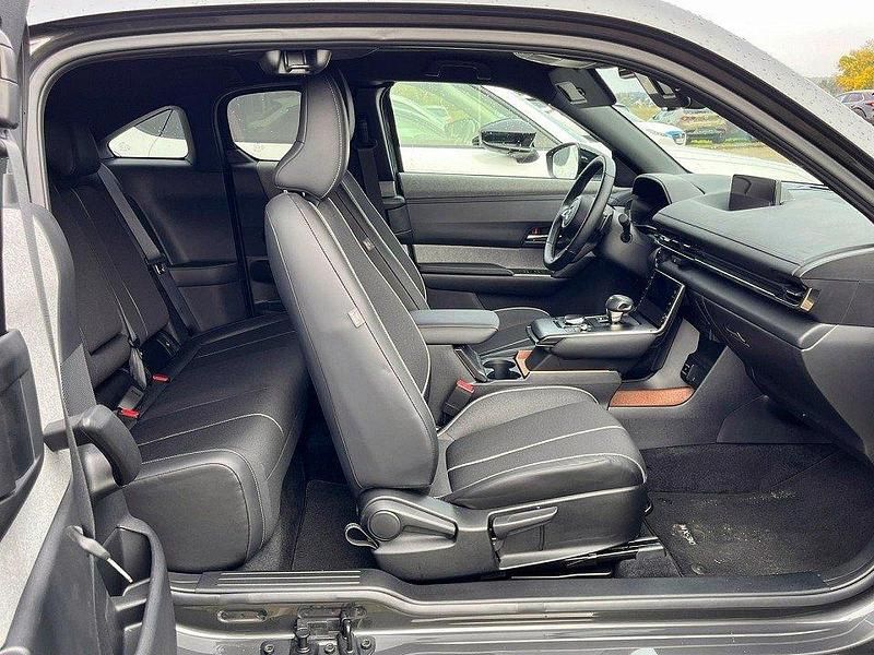 Gebraucht Mazda MX30 Makoto 170 PS (125 kW) 2023 Machine grey SUV