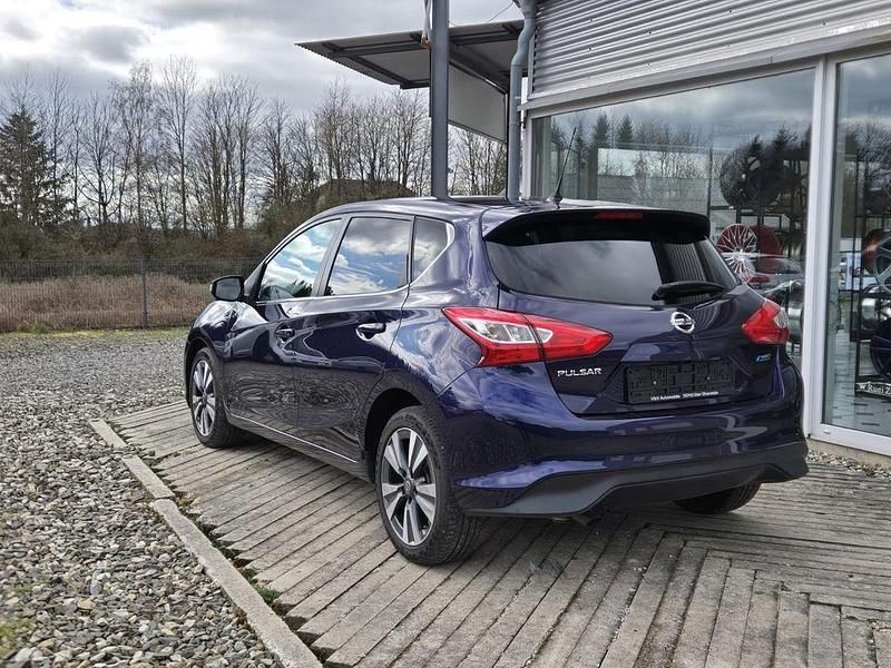 Gebraucht Nissan Pulsar Acenta 110 PS (80 kW) 2015 Blau Kleinwagen