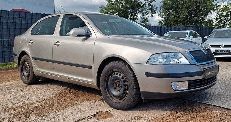 Gebraucht Skoda Octavia Ambiente 150 PS (110 kW) 2006 Beige Limousine
