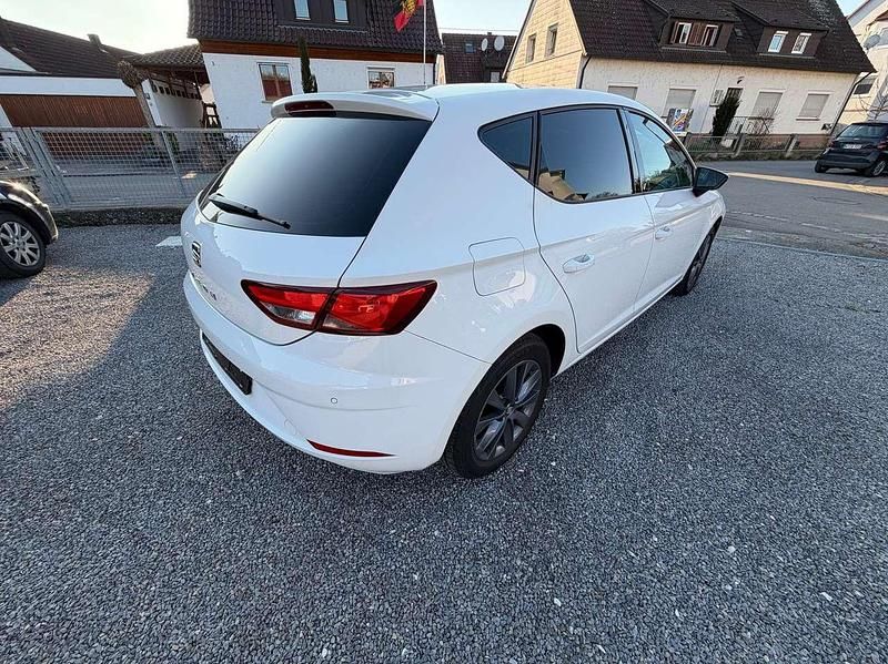 Second-hand Seat Leon Style 131 CP (96 kW) 2018 Alb Hatchback
