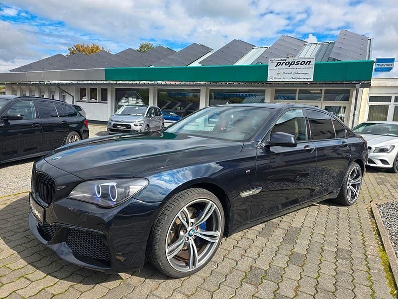 Schwarz Gebraucht 2010 BMW 730 M Sport Limousine | 13.990 € (Teuer) - Bild 1/4