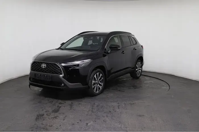 Gebraucht Toyota Corolla Cross Style 197 PS (144 kW) 2024 Schwarz, attitude black mc. (218) SUV