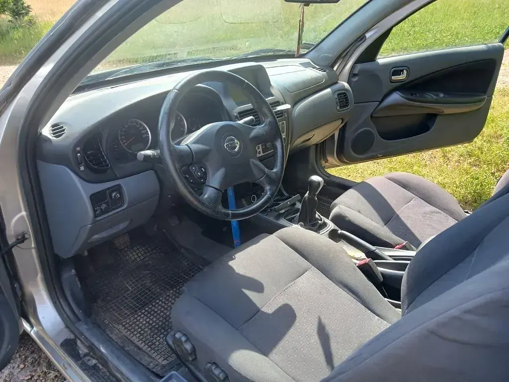 Gebraucht Nissan Almera 98 PS (72 kW) 2006 Silber Coupé