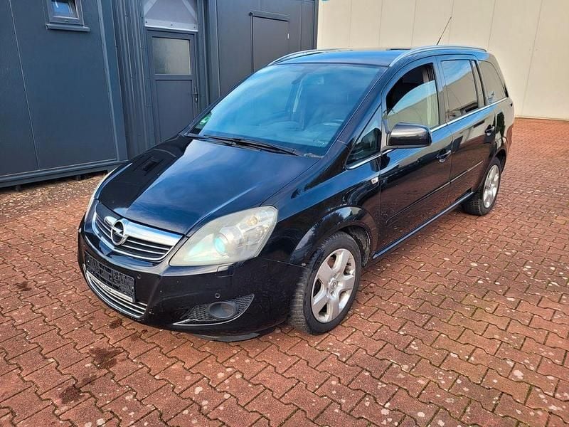 Schwarz Gebraucht 2009 Opel Zafira Innovation Van / Kleinbus | 1.800 € (Guter Preis) - Bild 1/4
