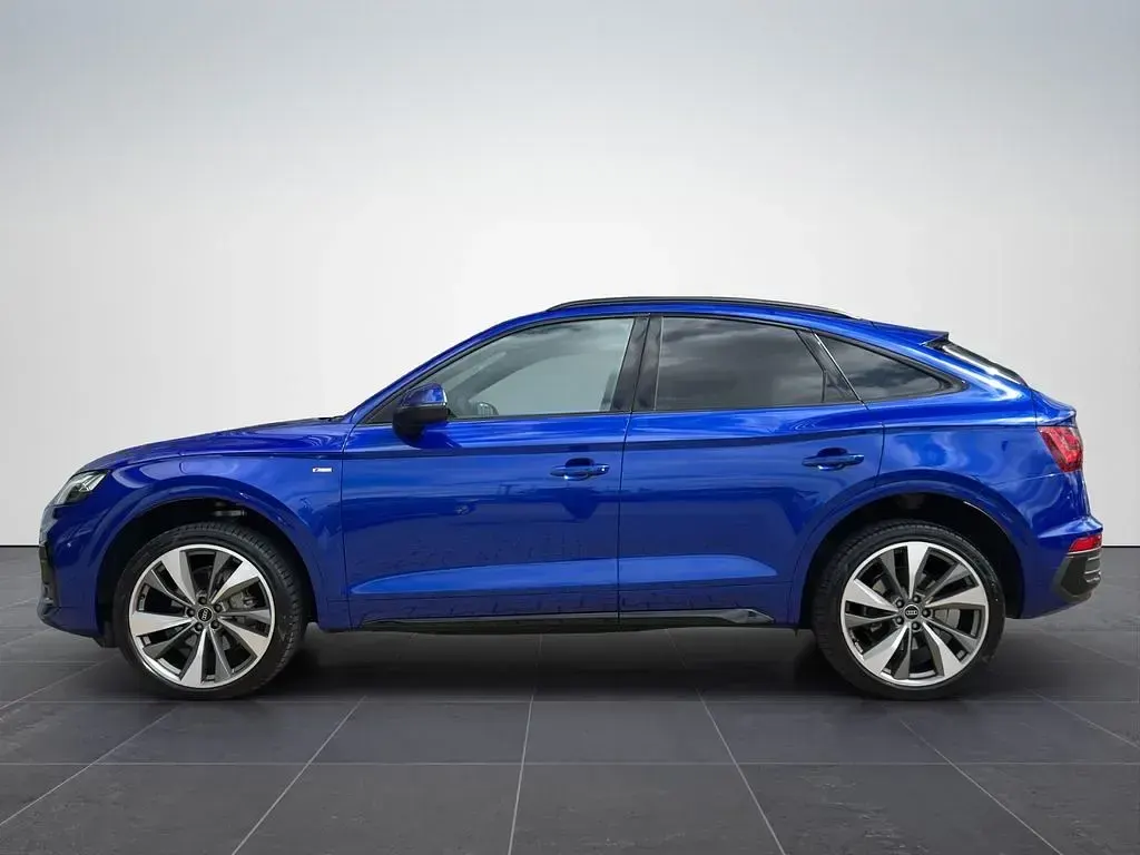 Gebraucht Audi Q5 Sportback S-Line 265 PS (194 kW) 2022 Blau SUV