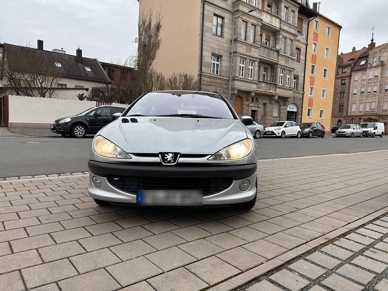 Gebraucht Peugeot 206 110 PS (80 kW) 2003 Grau Kleinwagen